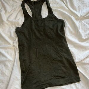 Lululemon Swiftly Tech Racerback